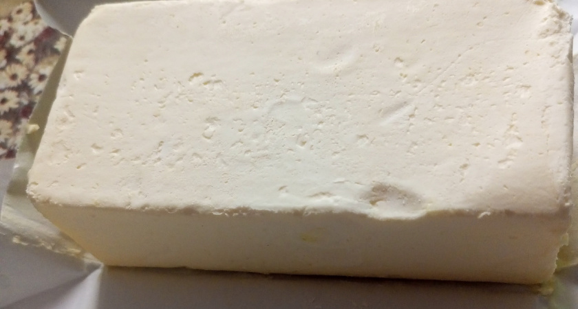 Можно смело брать по 2 пачки – чистый состав: Роскачество отобрало отличное сливочное масло