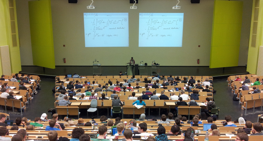 Какие изменения ожидают в ЕГЭ‐2026: новые правила, минимальные баллы и расписание