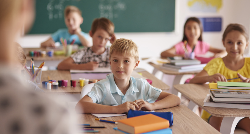 В российских школах в этом году сократят часы на изучение иностранных языков на 20%