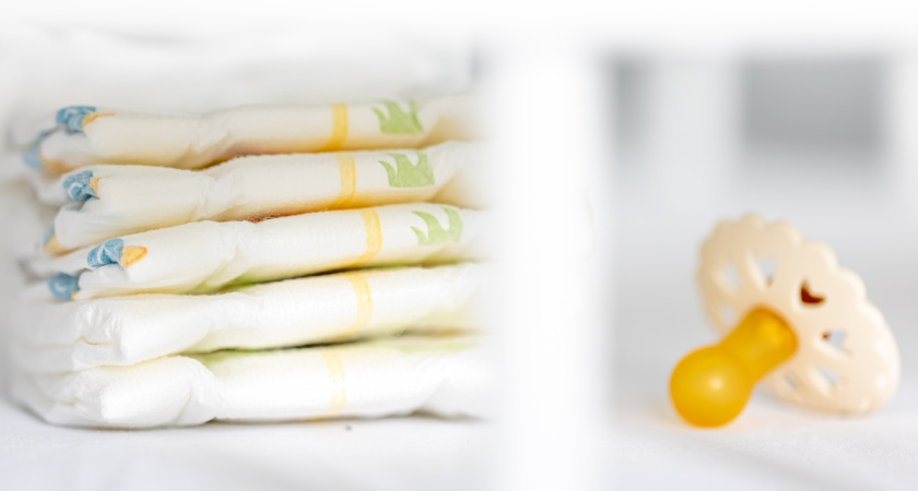Общественники требуют вмешаться в ситуацию с ценами на подгузники, которые взлетели по стоимости на 40 %