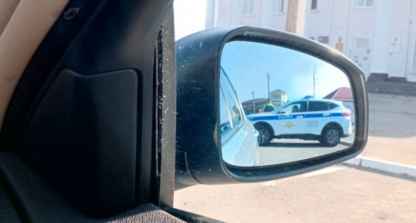 Вас остановили с просьбой «дыхнуть в трубочку» — не торопитесь: эти 3 правила помогут отстоять свои права законно