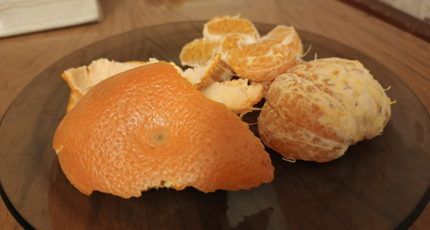 Продавцы не любят, если покупатели это знают: как определить сладость мандарина по кожуре