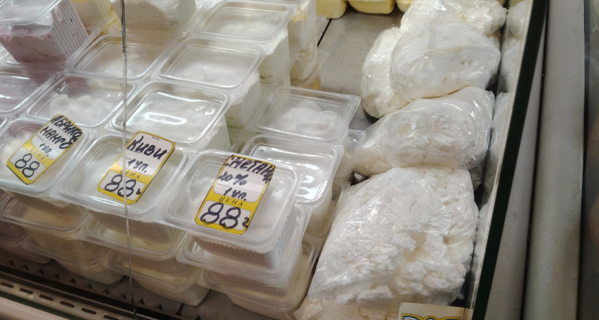 Заглянули в Светофор на разведку — а там новый грунт, мясо по 250, ряпушка и творог: наши главные находки недели