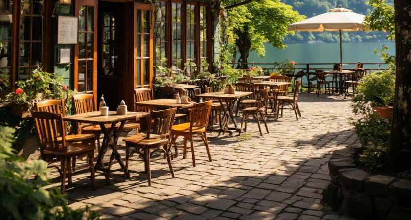 Российские туристы жалуются на депозиты и платный вход в некоторые кафе Абхазии