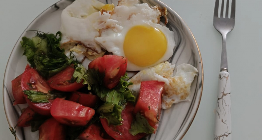 Полезный завтрак без компромиссов: не выбирайте между овсянкой и яйцами — объединяйте, чтобы получить двойную пользу