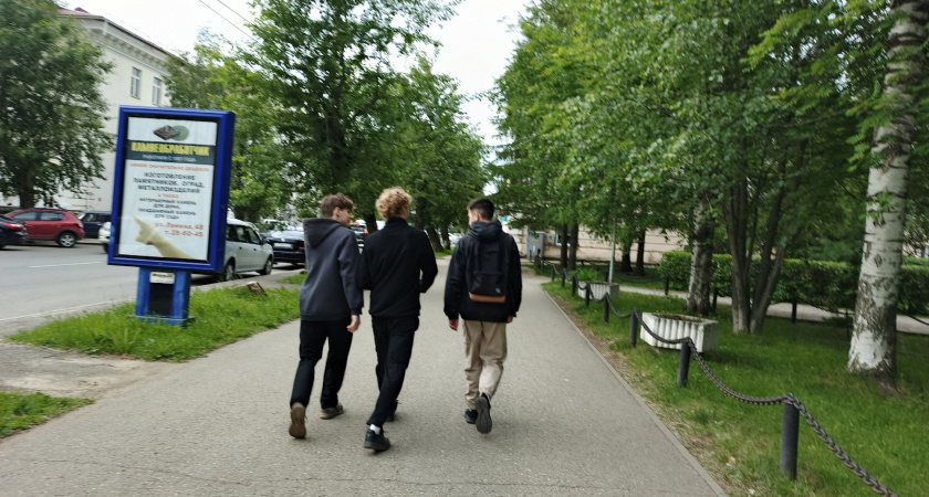 Эксперт Пироговского Университета поясняет, почему подростки становятся мишенью в информационно-психологической войне