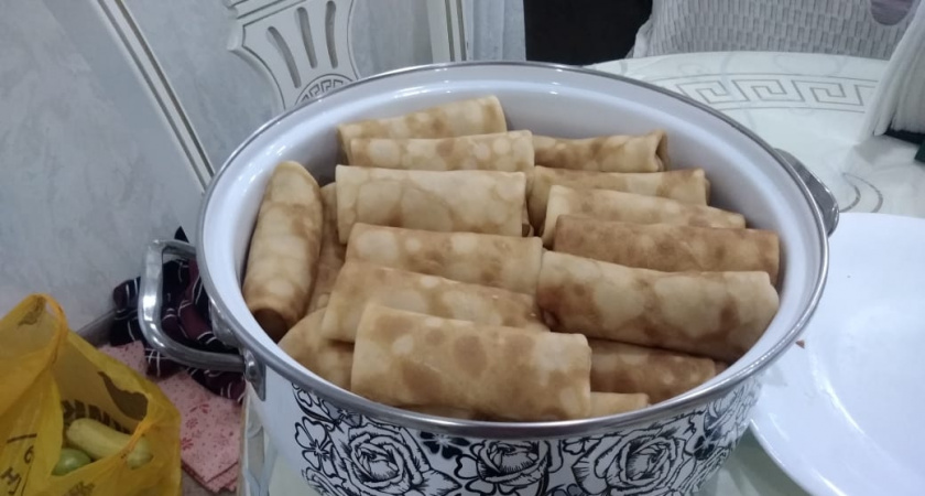 Сколько блинов можно съесть без вреда для здоровья: рекомендации от специалиста Пироговского Университета