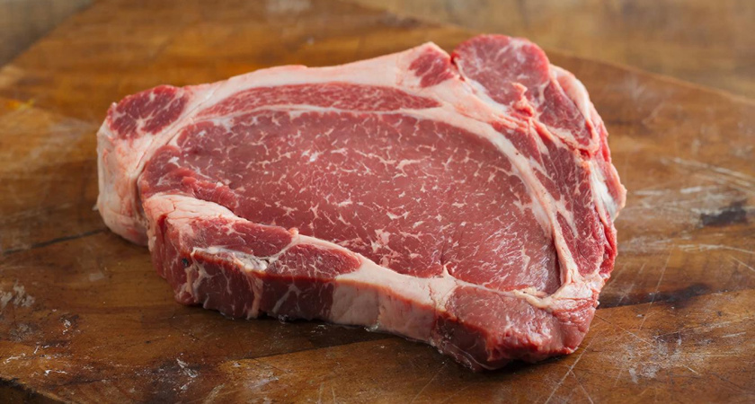 Мясо как в детстве: почему же наши бабушки замачивал и его в молоке, а не в майонезе