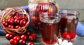 Рецепт вишневого компота: терпкий рубиновый напиток с ароматом лета