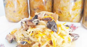 Рецепт солянки (селянки) с грибами и капустой на зиму: как приготовить ароматный гарнир, заправку для супа и идеальную закуску под одной крышкой