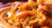 Тушеная капуста с сосисками - очень аппетитный рецепт