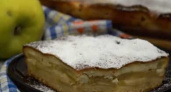 Трехслойный пирог с творогом и яблоками - очень вкусный и нежный
