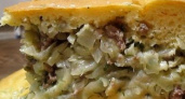 Заливной пирог с капустой и мясом - рецепт с нежным тестом и сочной начинкой