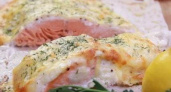 Семга под сырной шубой, запеченной в духовке - простой и вкусный рецепт