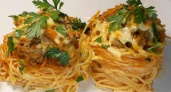 Гнезда из макарон с фаршем на сковороде - быстро, просто и вкусно 🍝