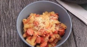 Интересный рецепт приготовления макарон с сосисками 🍝