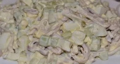 Салат из кальмаров с огурцом и яйцом - необыкновенно вкусный и нежный 🦑