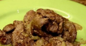 Куриная печень с луком в сметане - дешево и полезно 🥩