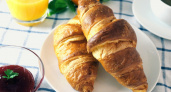 Круассаны с шоколадом и мармеладом: быстро на готовом тесте - простой рецепт от Ивлева
