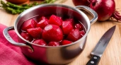 Перестала варить свеклу: теперь запекаю её на соли — получается вкуснее в 10 раз