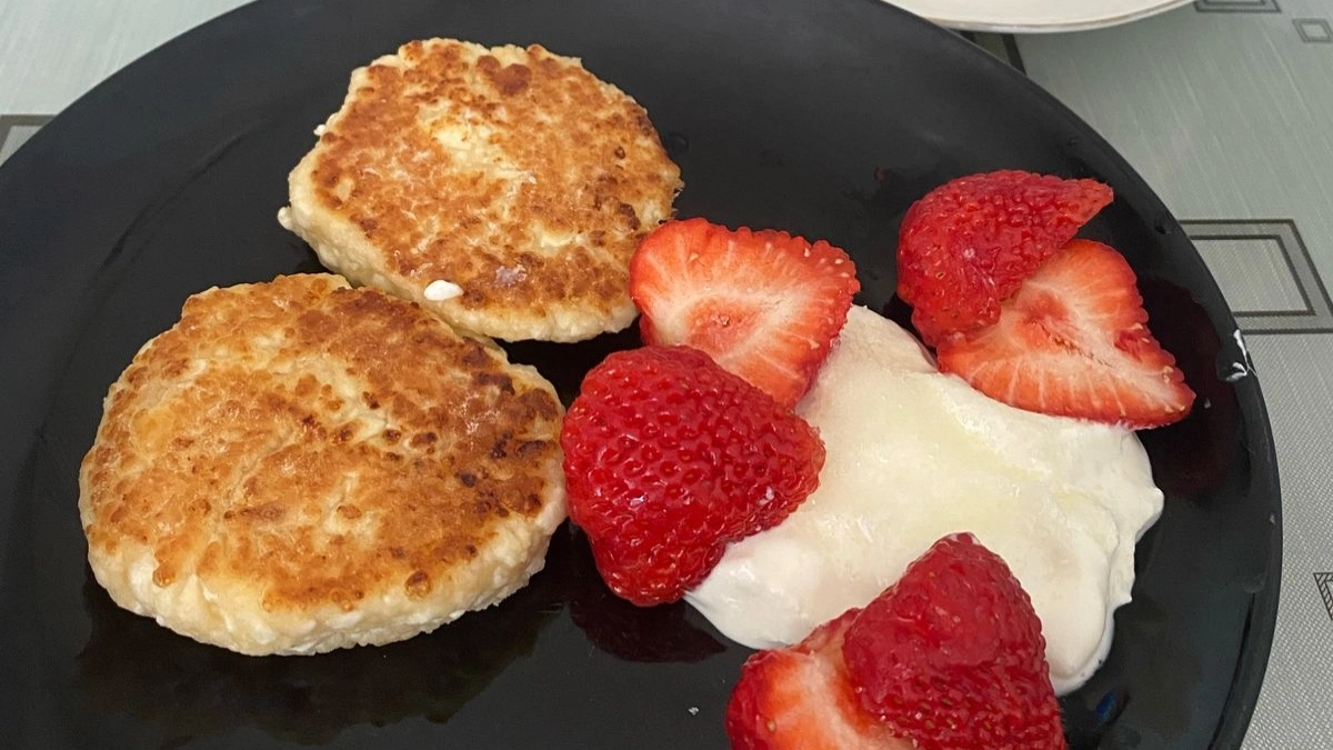 Без масла и жарки: как приготовить самые вкусные и полезные "Ленивые" сырники