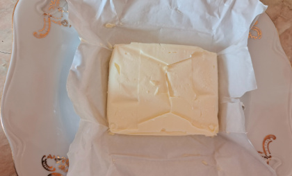 Надоел пальмовый пластилин: Роскачество назвало производителей, которые честно льют сливки в масло — хватайте эти пачки